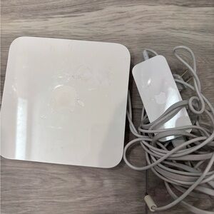 Apple A1408 AirPort Extreme Station With Cord ICES-003